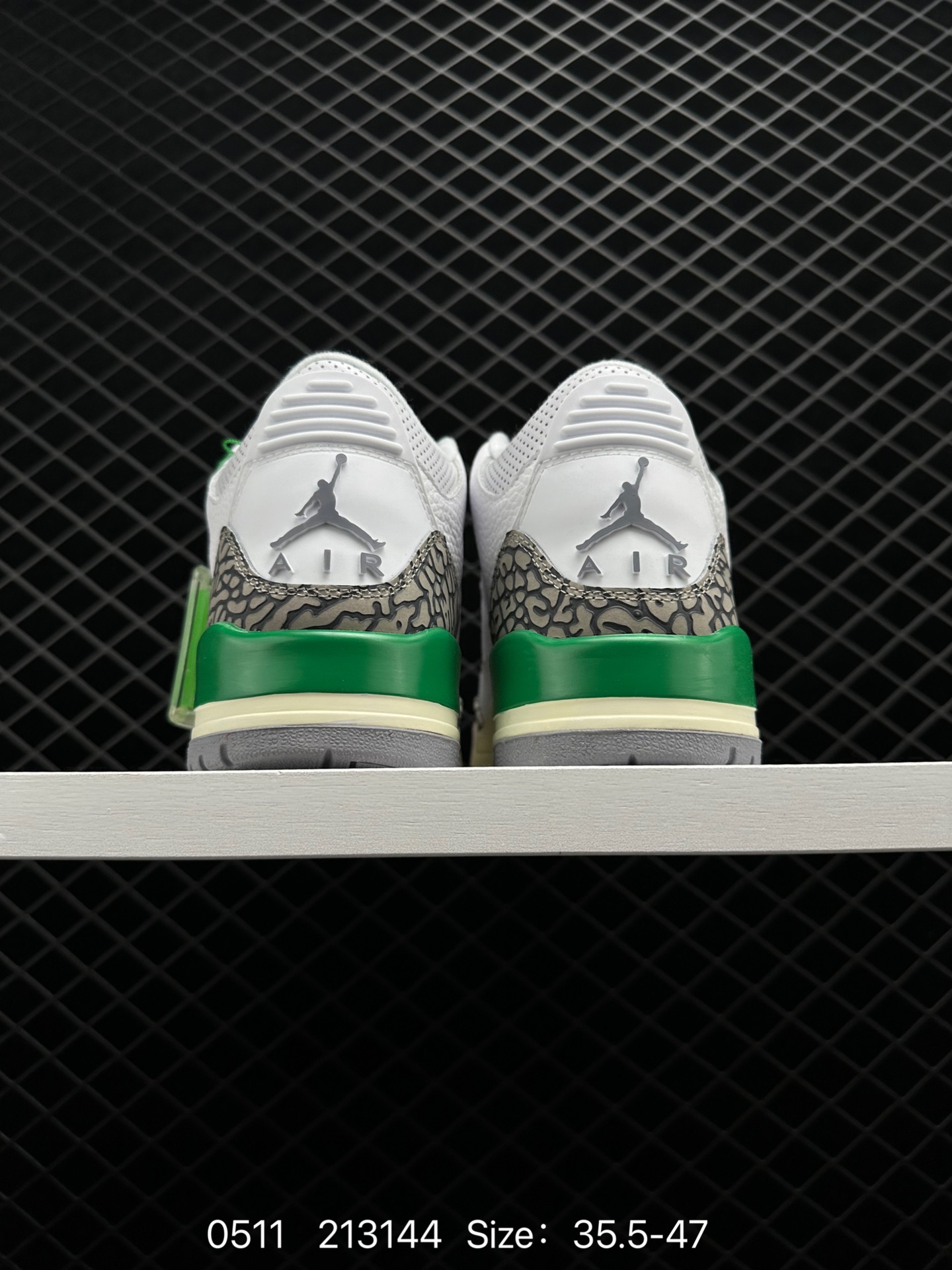 Air Jordan 3 WMNS “Lucky Green”